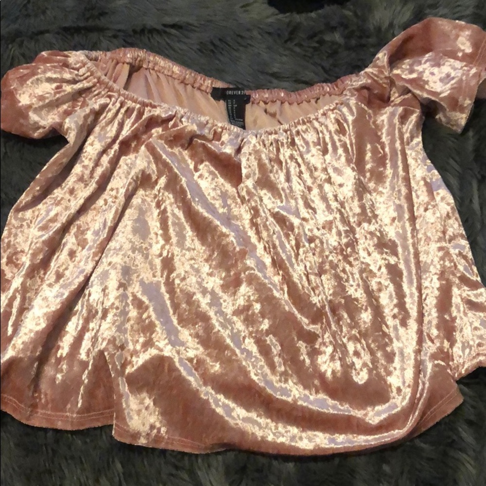 Velvet Top - Picture 3 of 3